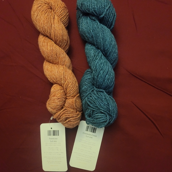 Two Stolen Stitches Nua Sport Skeins - Picture 2 of 4